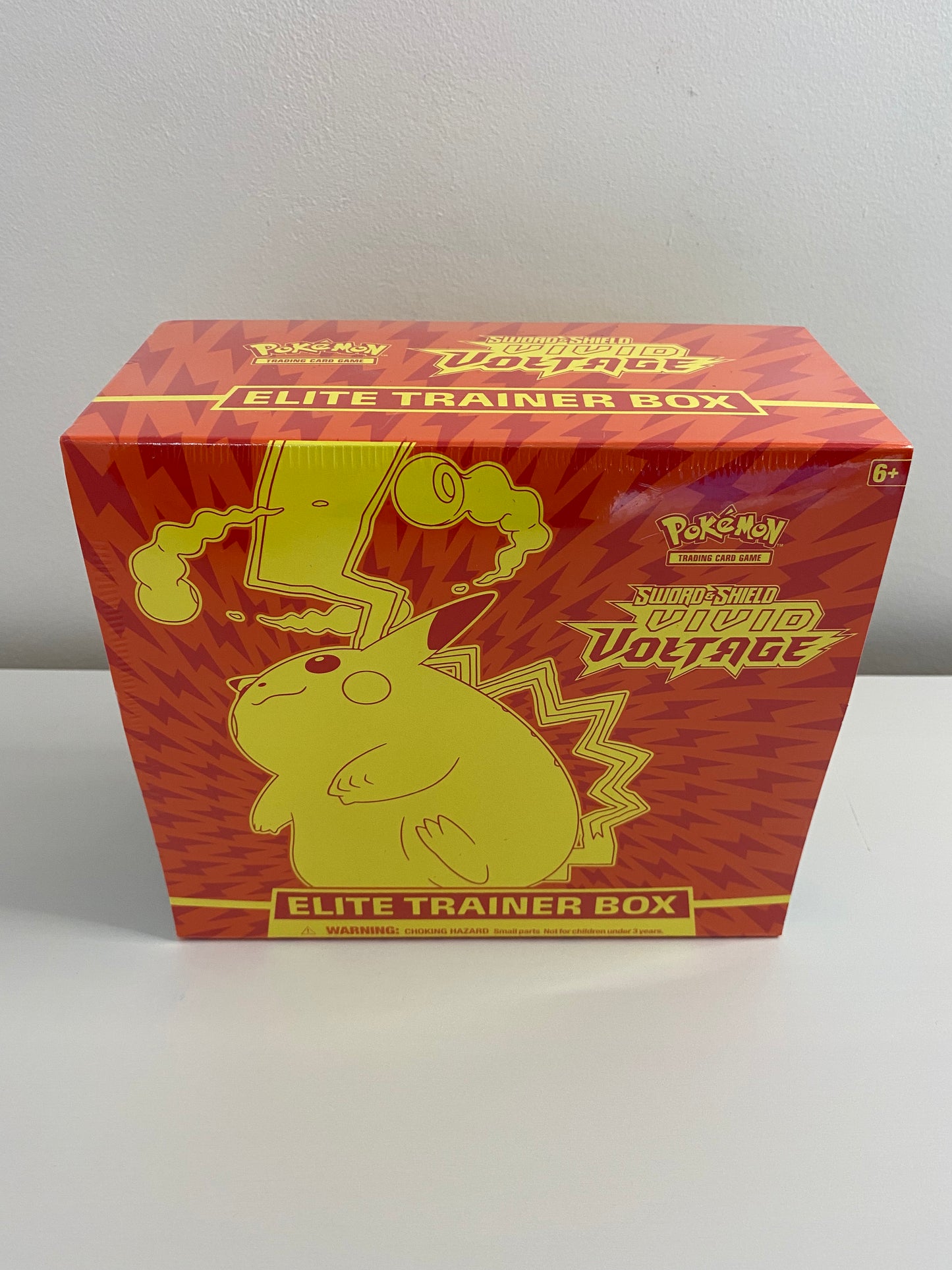 Pokémon TCG: Vivid Voltage Elite Trainer Box