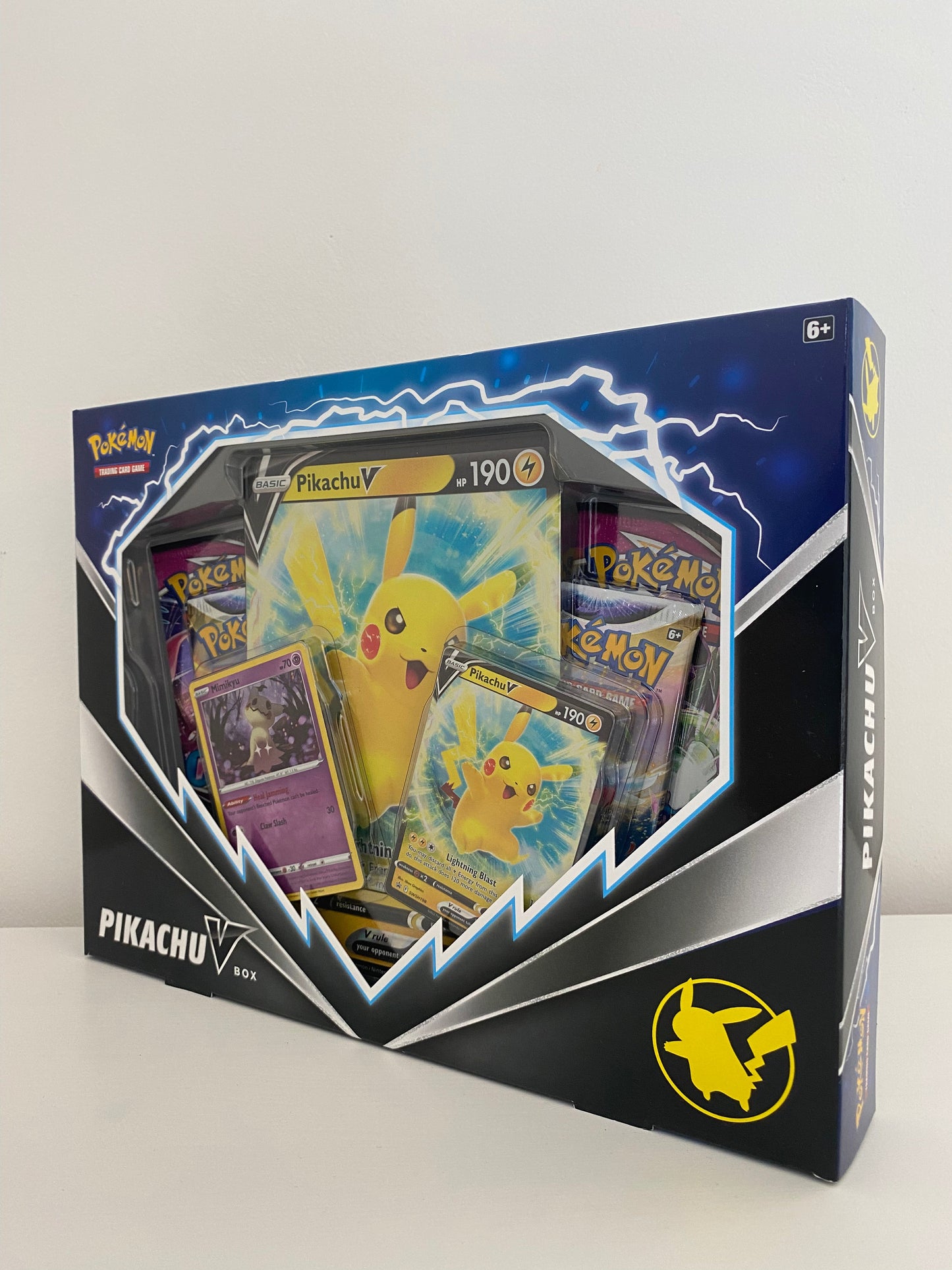 Pokémon TCG: Collection Box: Pikachu V