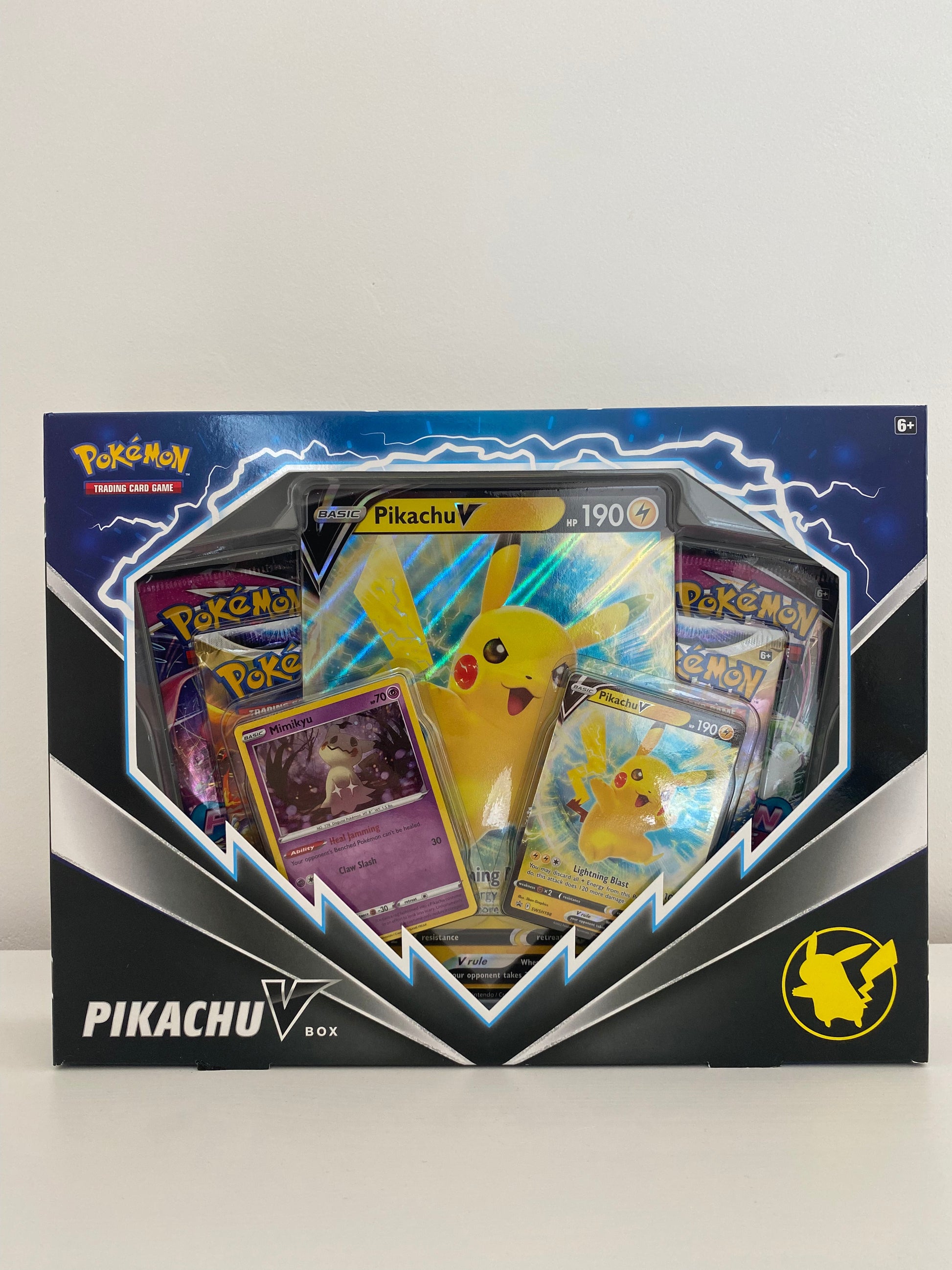 Pokémon TCG: Collection Box: Pikachu V